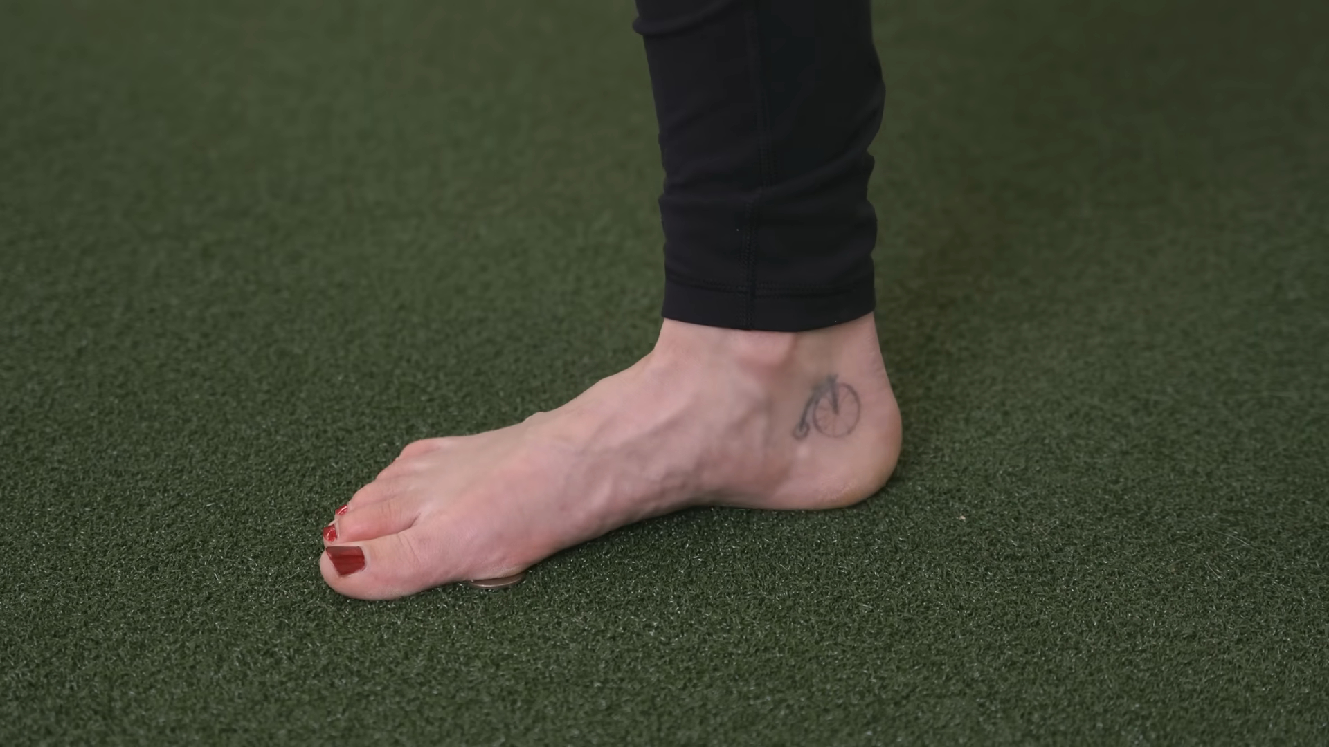 Balance on One Foot - YOGA for Toes